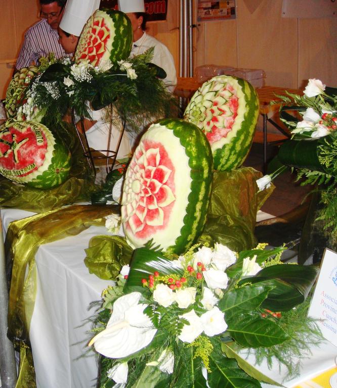 Viola Palace Hotel Villafranca Tirrena Kültér fotó
