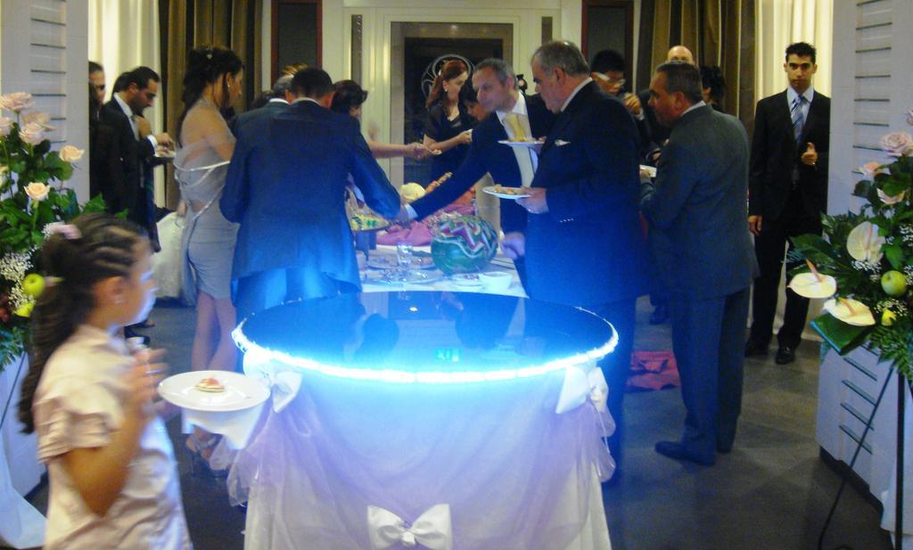 Viola Palace Hotel Villafranca Tirrena Kültér fotó